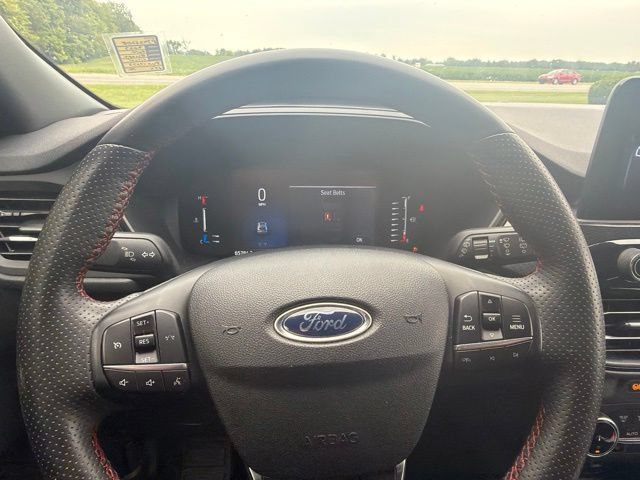 Used 2023 Ford Escape ST-Line AWD/4WD image 14