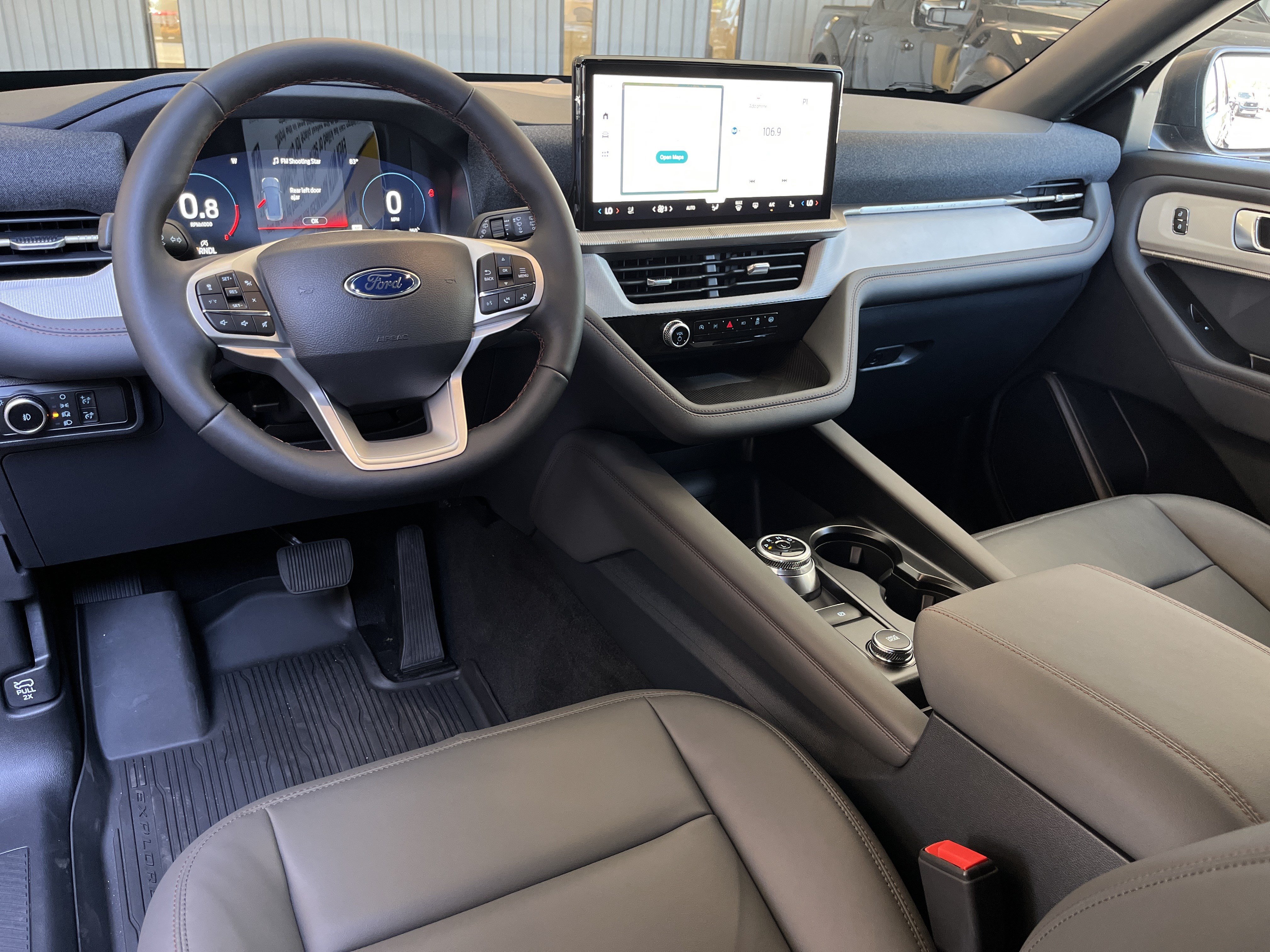 New 2027 Ford Explorer Active w/ Active Comfort Package RWD image 11