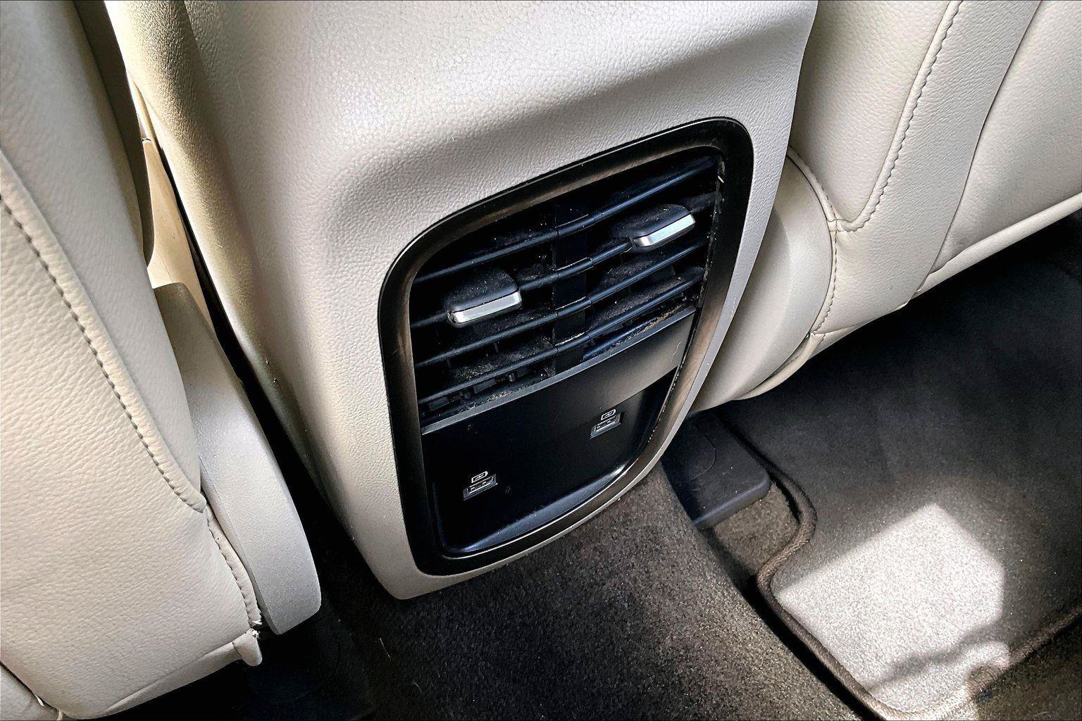 Used 2019 Lincoln MKC Premiere AWD/4WD image 10
