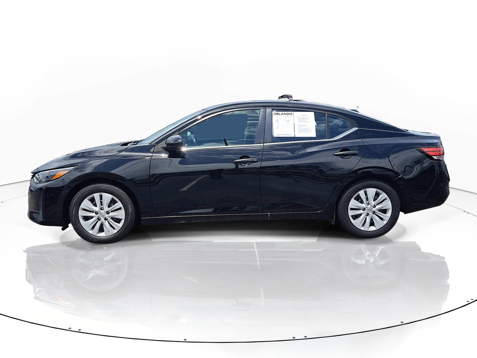 Used 2025 Nissan Sentra S image 3