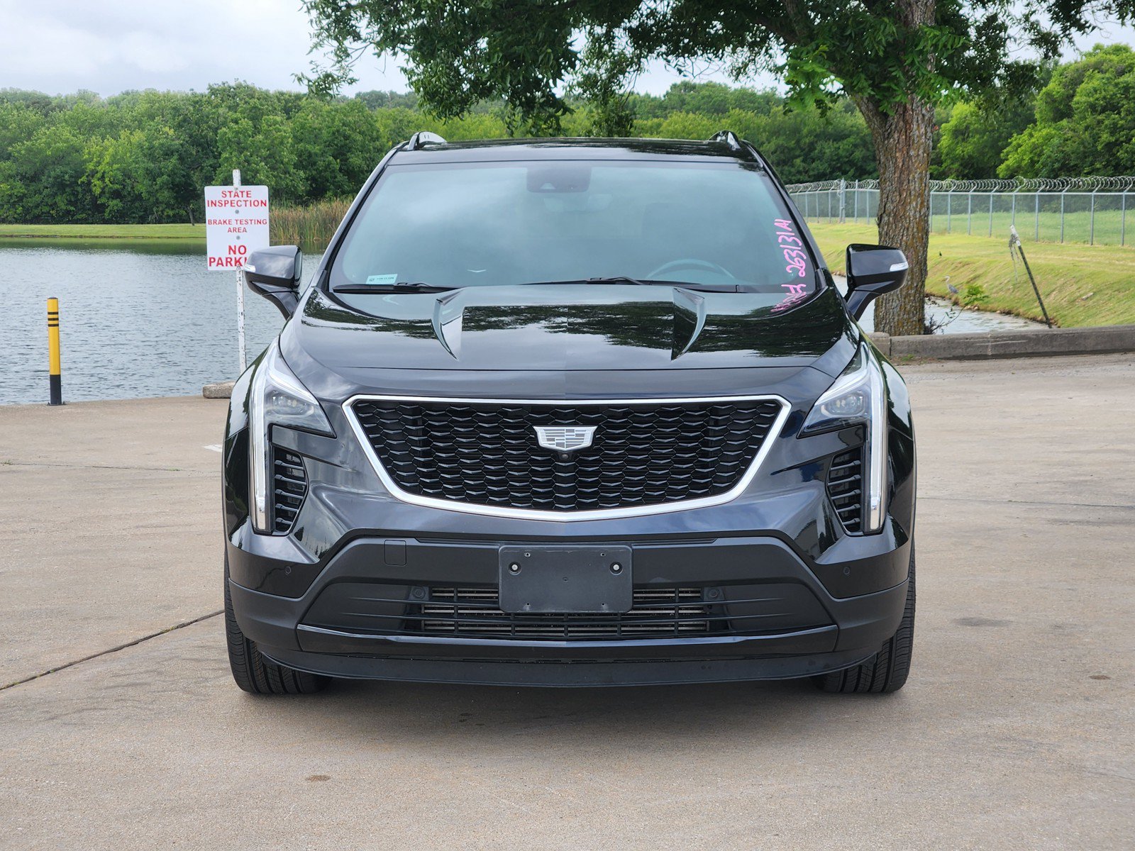 Certified 2023 Cadillac XT4 Sport w/ LPO, Onyx Lite Package FWD image 30