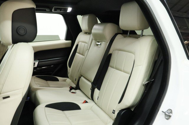 Used 2019 Land Rover Range Rover Sport Supercharged AWD/4WD image 30
