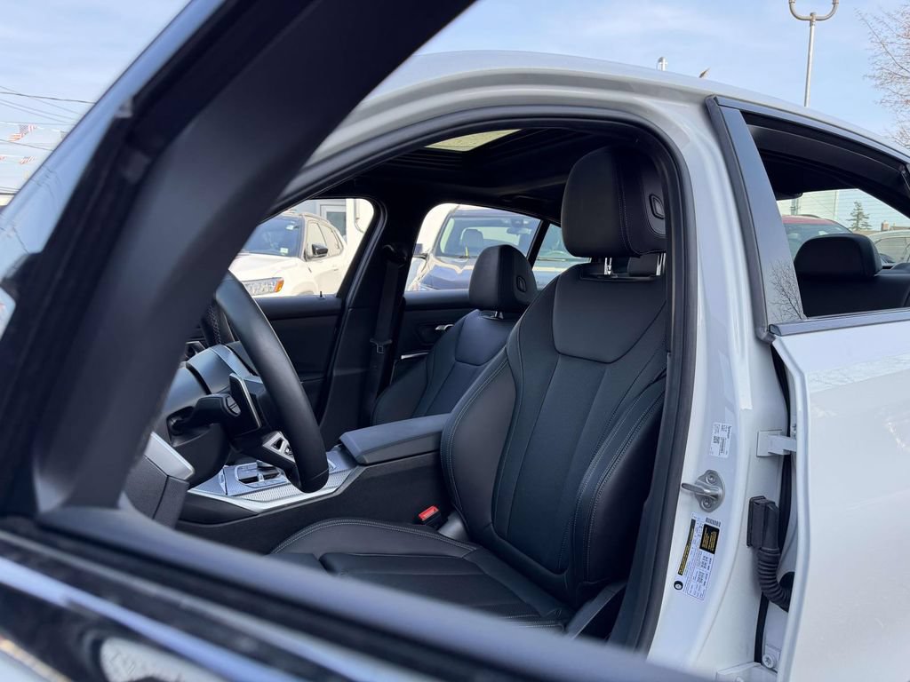 Used 2026 BMW M340i RWD image 21