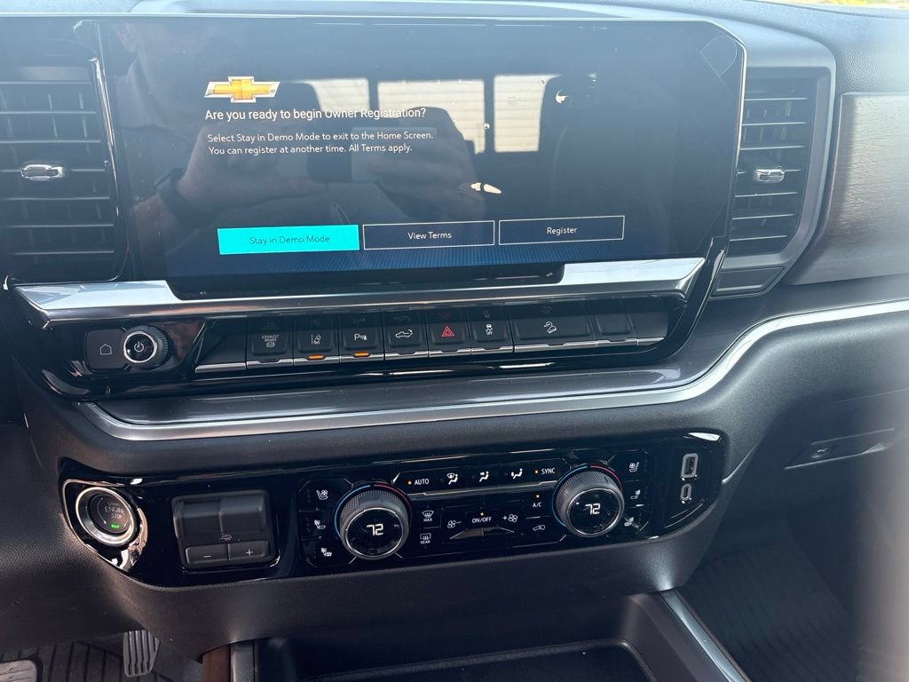 New 2026 Chevrolet Silverado 2500 High Country w/ High Country Premium Package AWD/4WD image 13