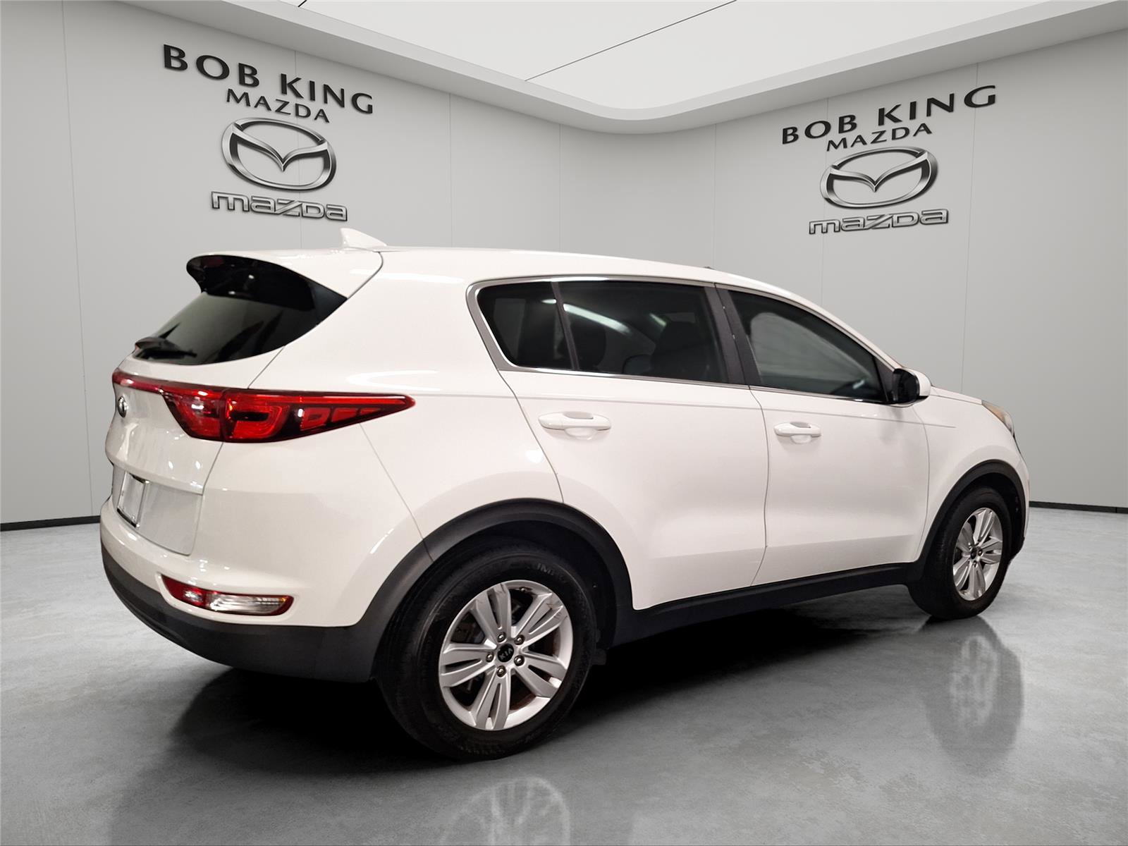 Used 2019 Kia Sportage LX FWD image 5