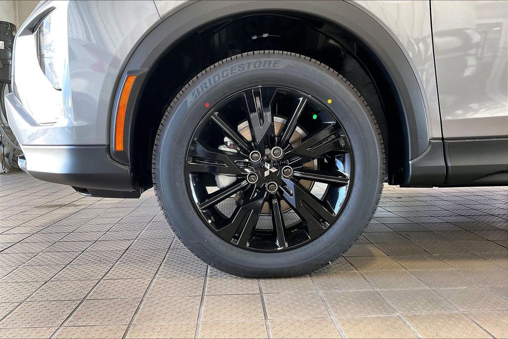 New 2026 Mitsubishi Eclipse Cross AWD image 12