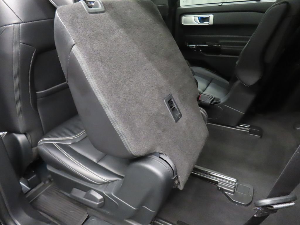 Used 2024 Ford Explorer ST w/ Technology Package AWD/4WD image 59