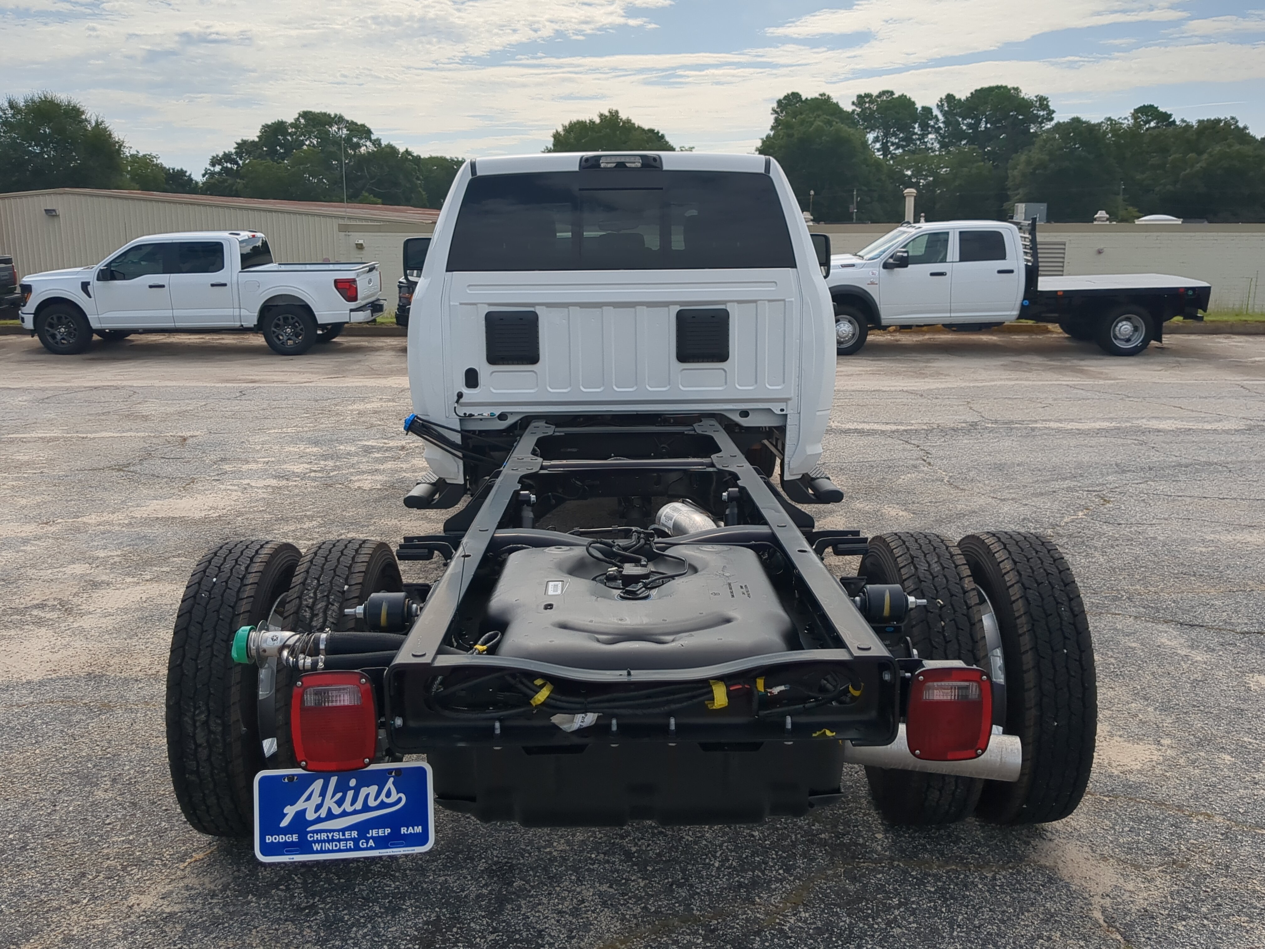 New 2026 RAM 5500 Tradesman AWD/4WD image 4