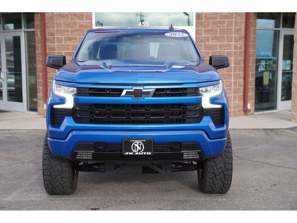 Used 2022 Chevrolet Silverado 1500 RST image 2