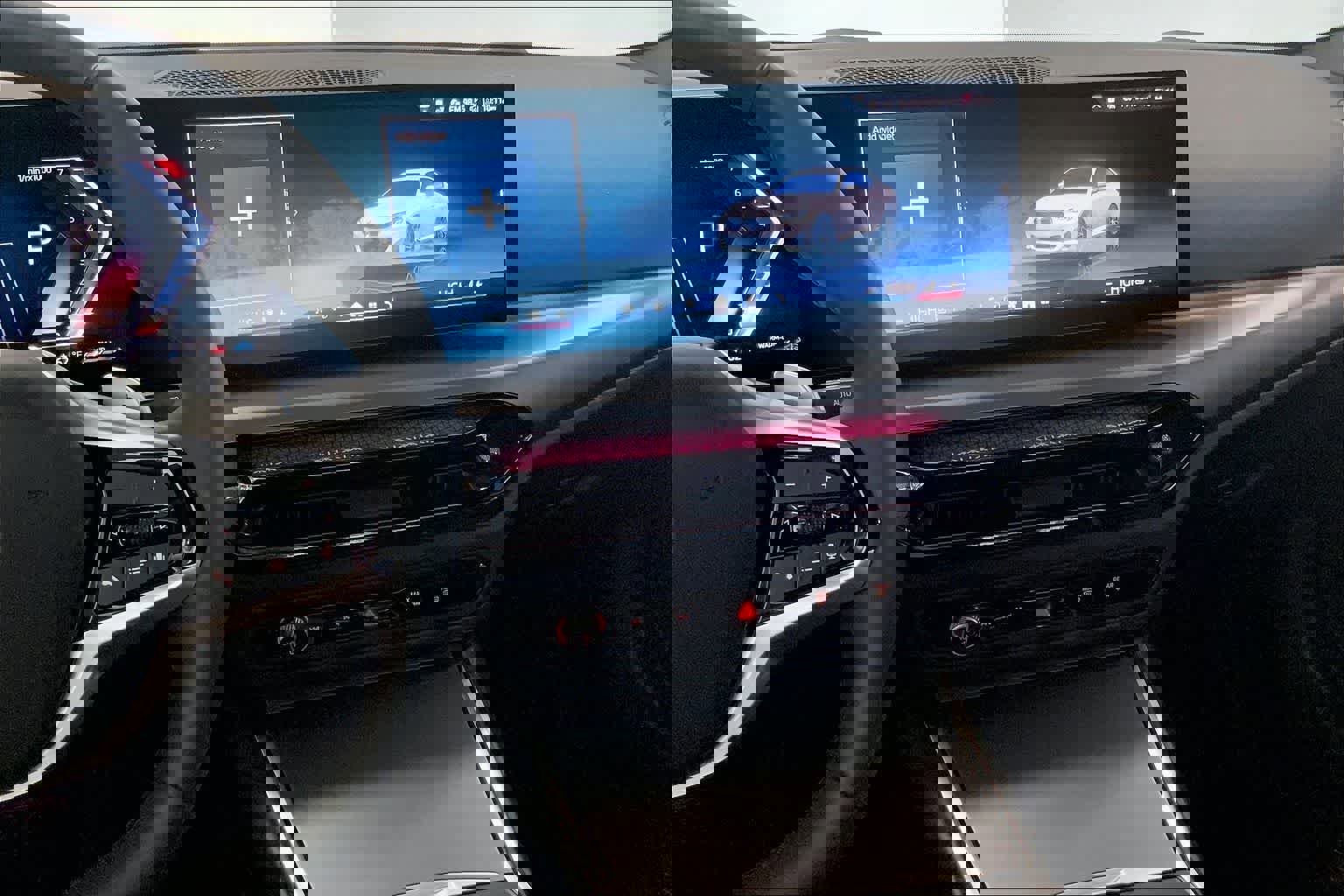 Used 2025 BMW 230i xDrive Coupe w/ Convenience Package image 13