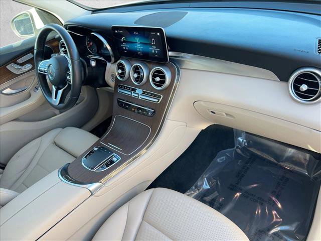 Certified 2021 Mercedes-Benz GLC 300 GLC 300 image 21