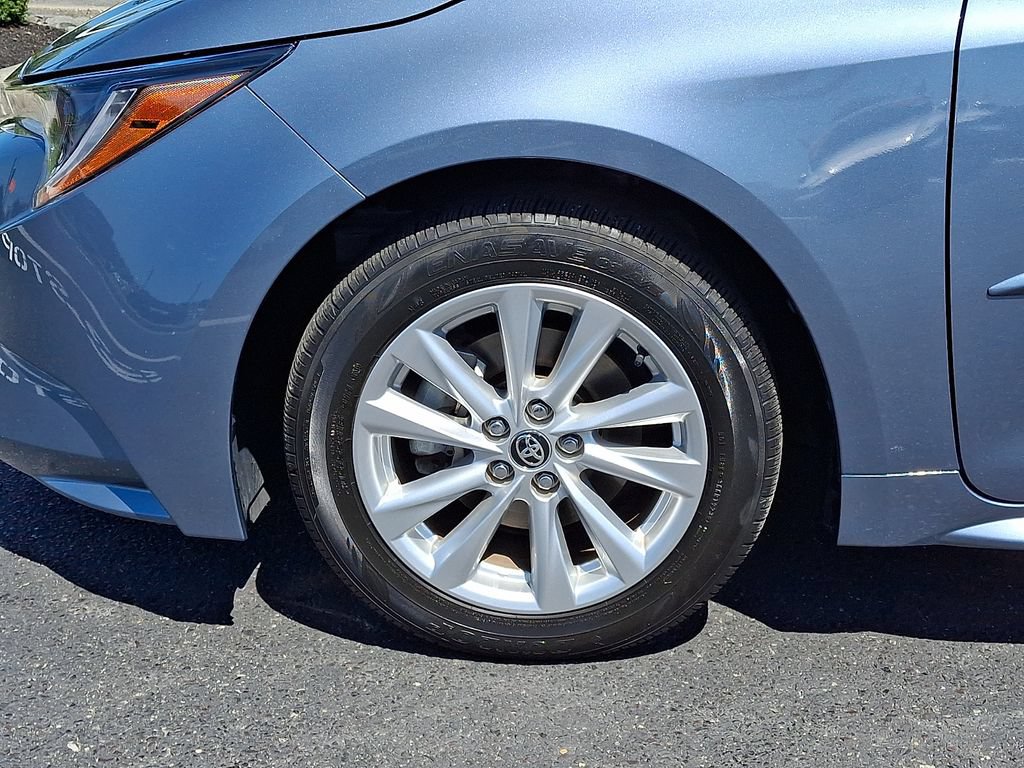 Certified 2023 Toyota Corolla LE w/ LE Convenience Package FWD image 8