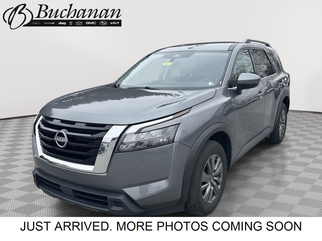 Used 2025 Nissan Pathfinder SV