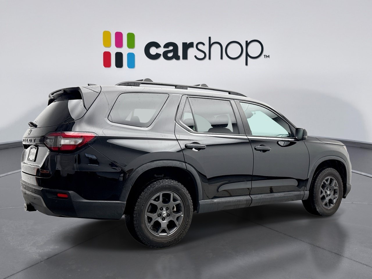 Used 2023 Honda Pilot TrailSport image 5