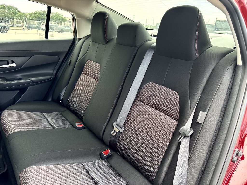 New 2027 Nissan Sentra SR w/ Floor Mat Package FWD image 26
