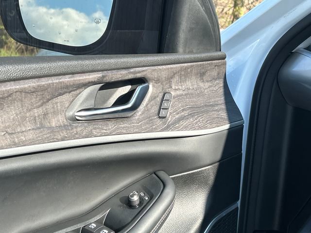 Used 2023 Jeep Grand Cherokee L Limited w/ Black Appearance Package AWD/4WD image 30