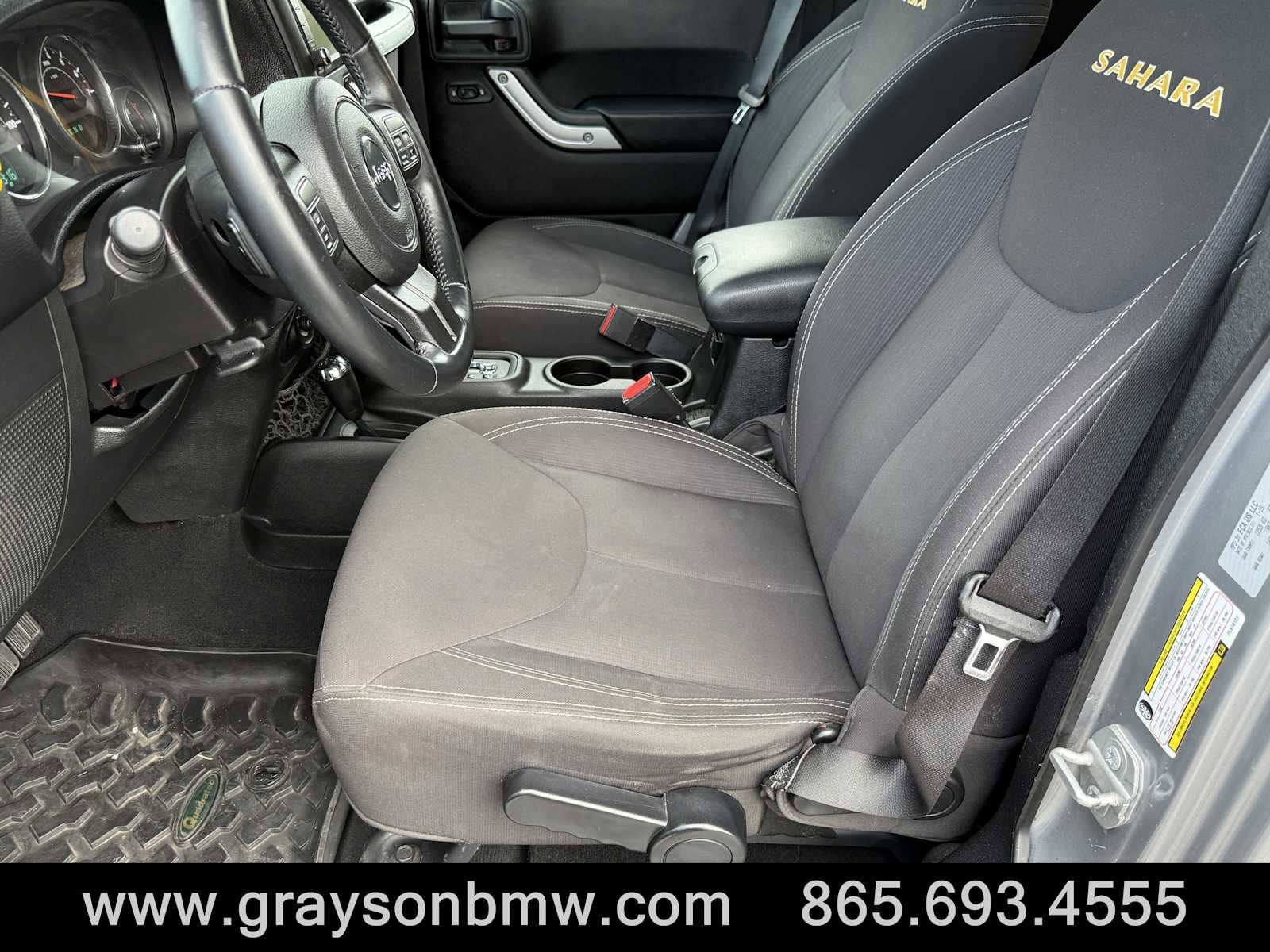 Used 2015 Jeep Wrangler Unlimited Sahara image 10