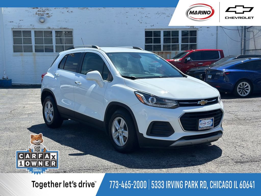 Used 2017 Chevrolet Trax LT w/ LT Convenience Package FWD image 1