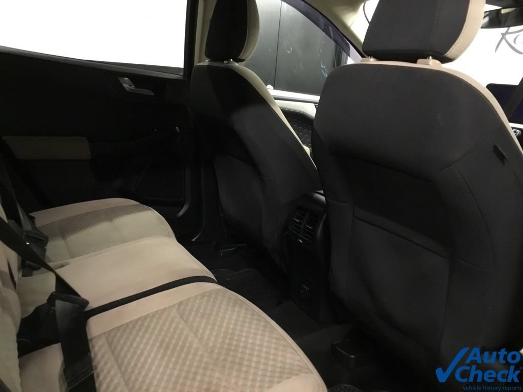 Used 2020 Ford Escape SE AWD/4WD image 33