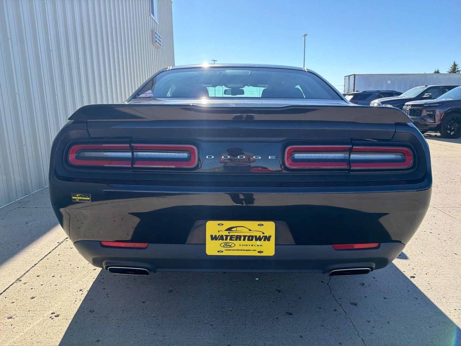 Used 2016 Dodge Challenger SXT w/ Cold Weather Group RWD image 6