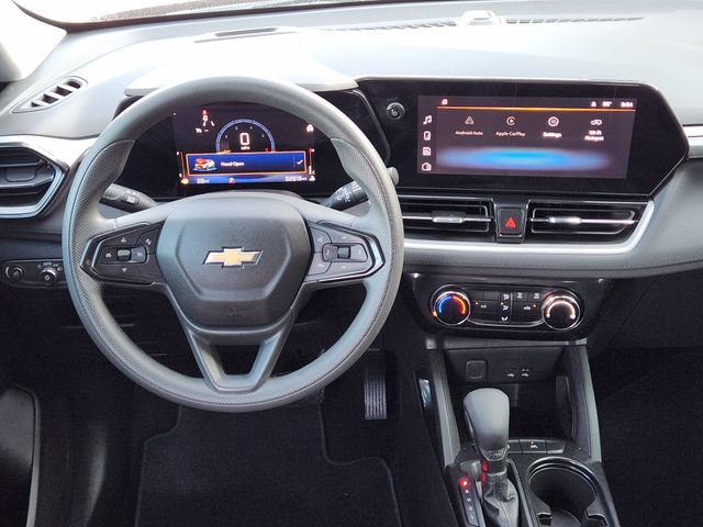 Used 2025 Chevrolet TrailBlazer LT w/ Driver Confidence Package FWD image 27