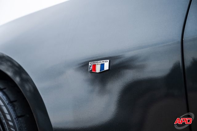 Used 2018 Chevrolet Camaro SS image 32