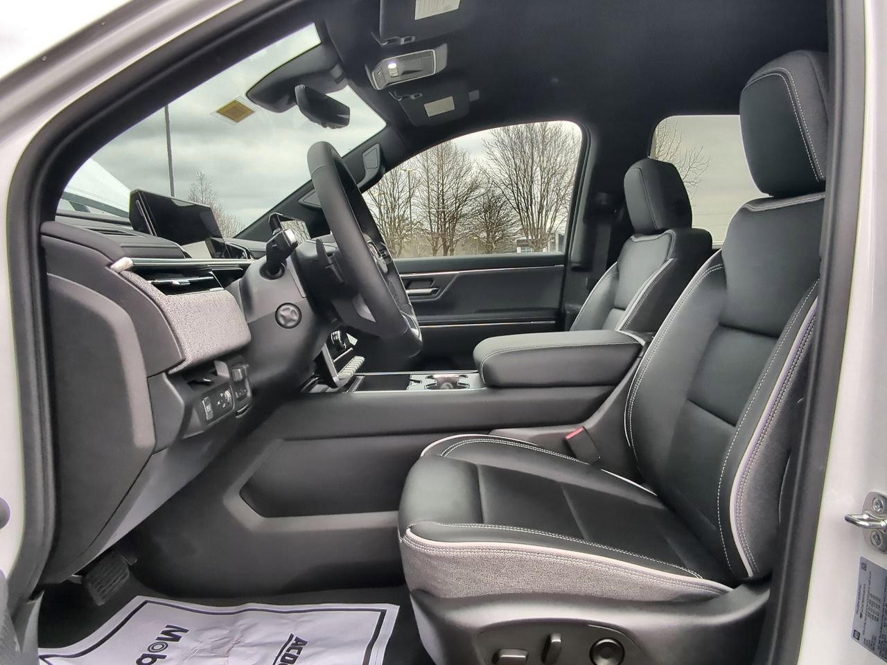 New 2026 GMC Sierra EV Elevation w/ Premium Package image 18