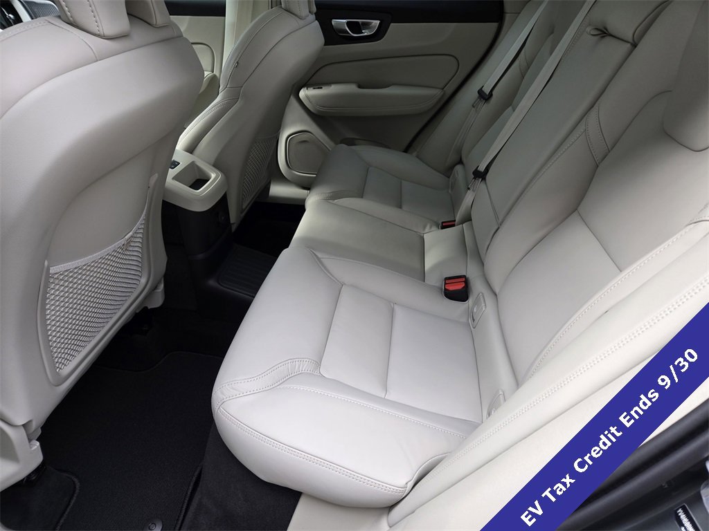 New 2026 Volvo XC60 T8 Ultra image 11