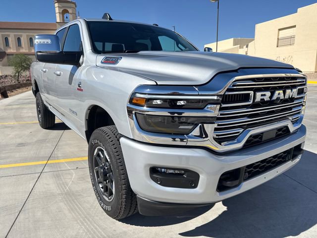 Used 2026 RAM 2500 Laramie AWD/4WD image 7