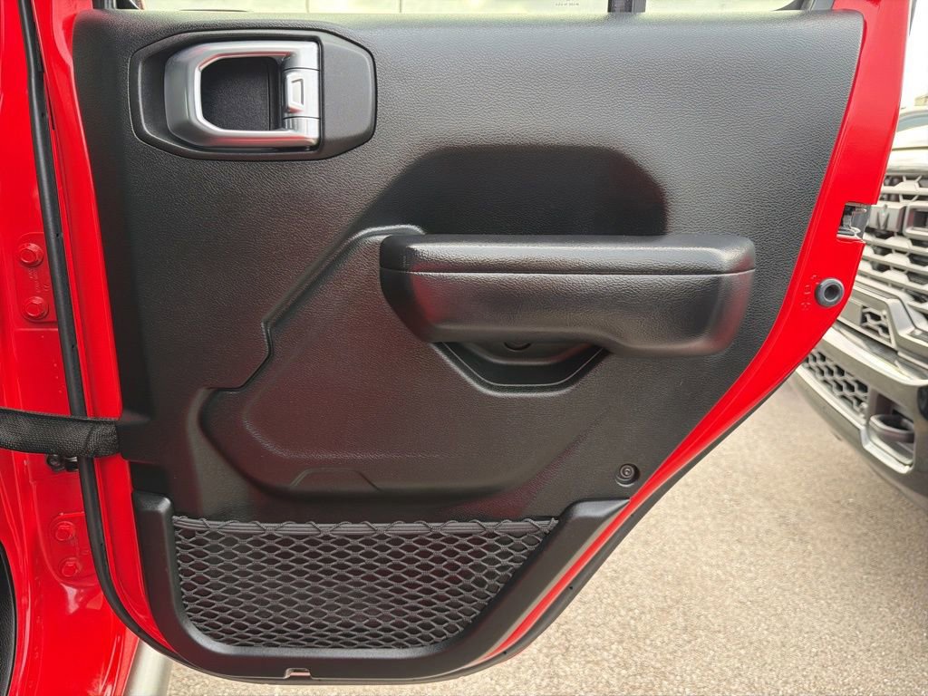 Used 2020 Jeep Gladiator Sport w/ Quick Order Package 24S AWD/4WD image 17