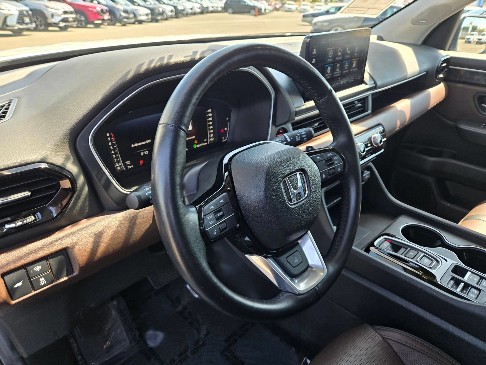 Certified 2025 Honda Pilot Elite image 13
