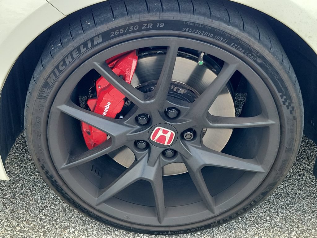 Used 2025 Honda Civic Type R image 6