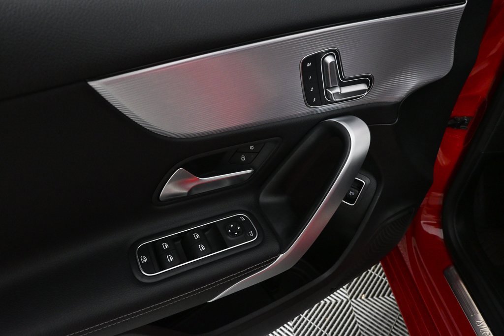 Certified 2019 Mercedes-Benz A 220 image 8