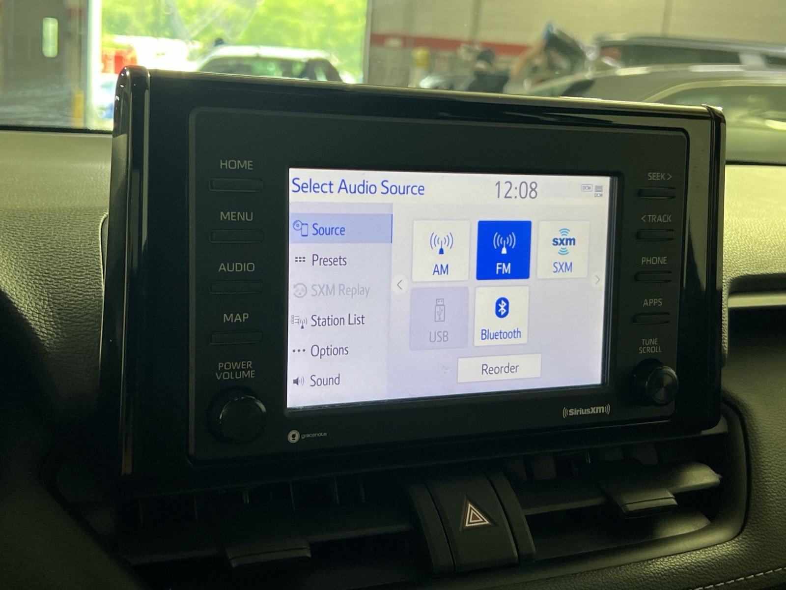 Used 2022 Toyota RAV4 LE AWD/4WD image 19