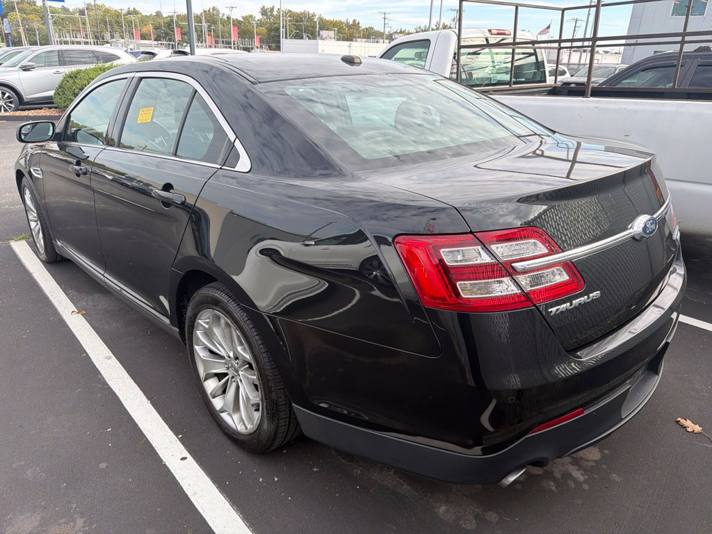 Used 2013 Ford Taurus Limited AWD/4WD image 6