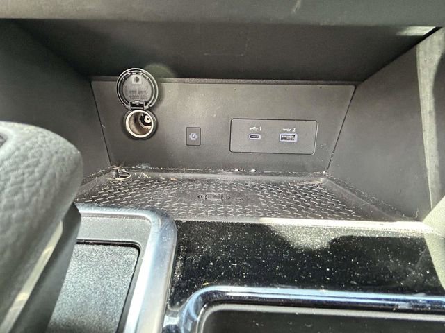 Used 2024 Nissan Pathfinder Platinum image 22