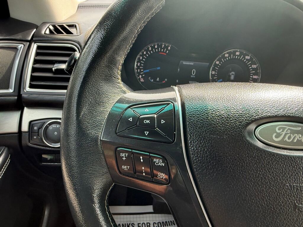 Used 2017 Ford Explorer Platinum image 15
