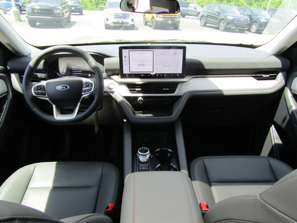 New 2026 Ford Explorer Active w/ Active Comfort Package AWD/4WD image 13