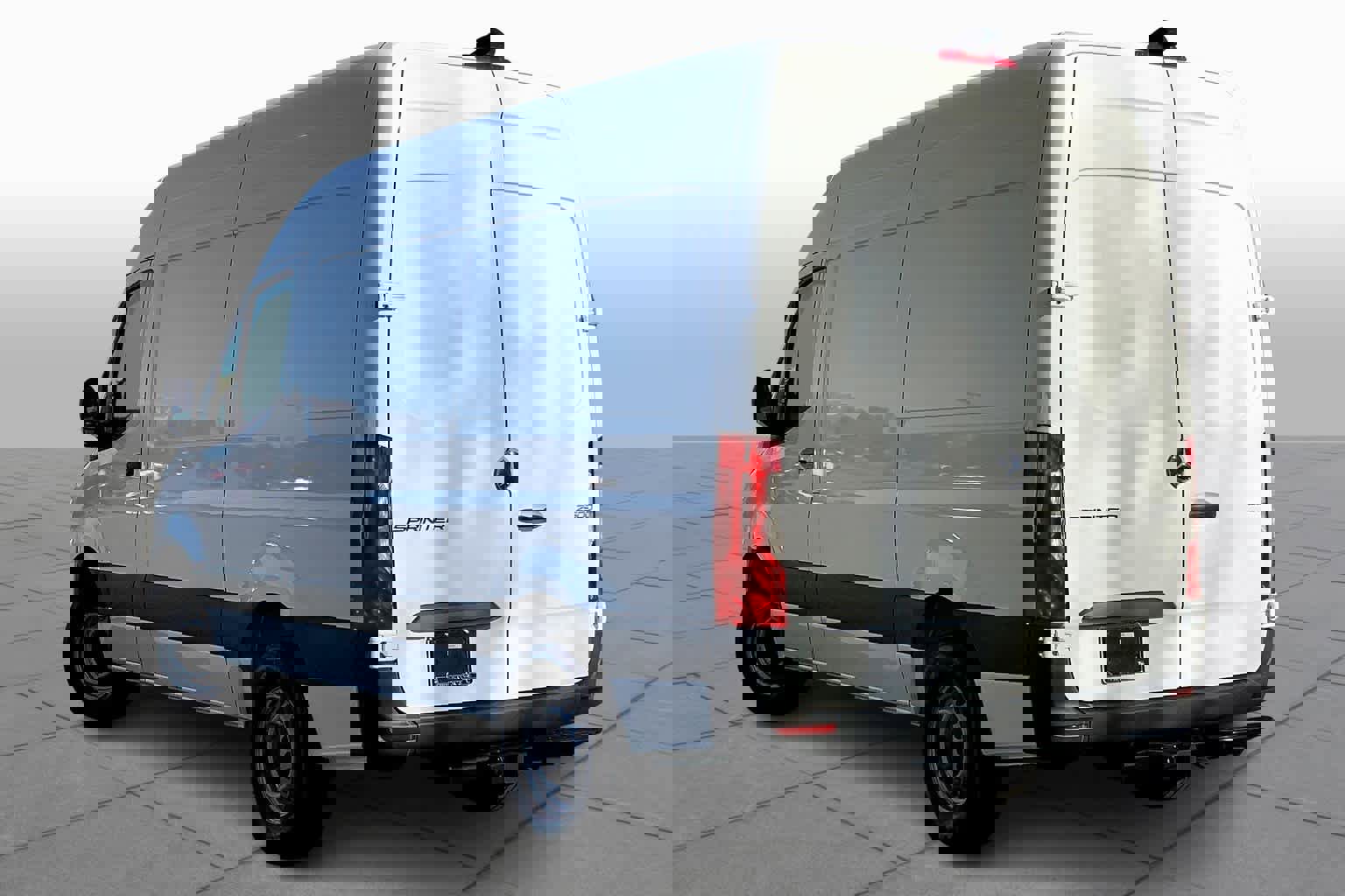 Used 2025 Mercedes-Benz Sprinter 2500 image 16