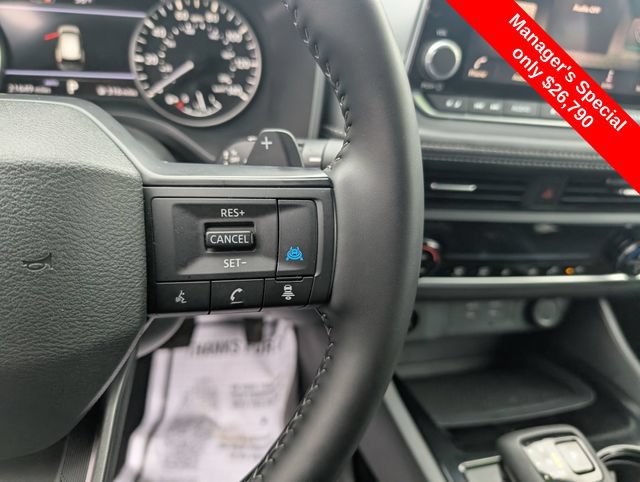 Certified 2026 Nissan Rogue SV AWD/4WD image 19