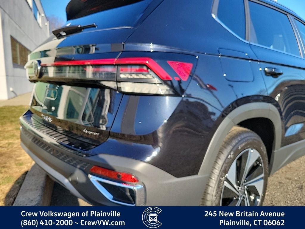 New 2026 Volkswagen Taos SE image 31