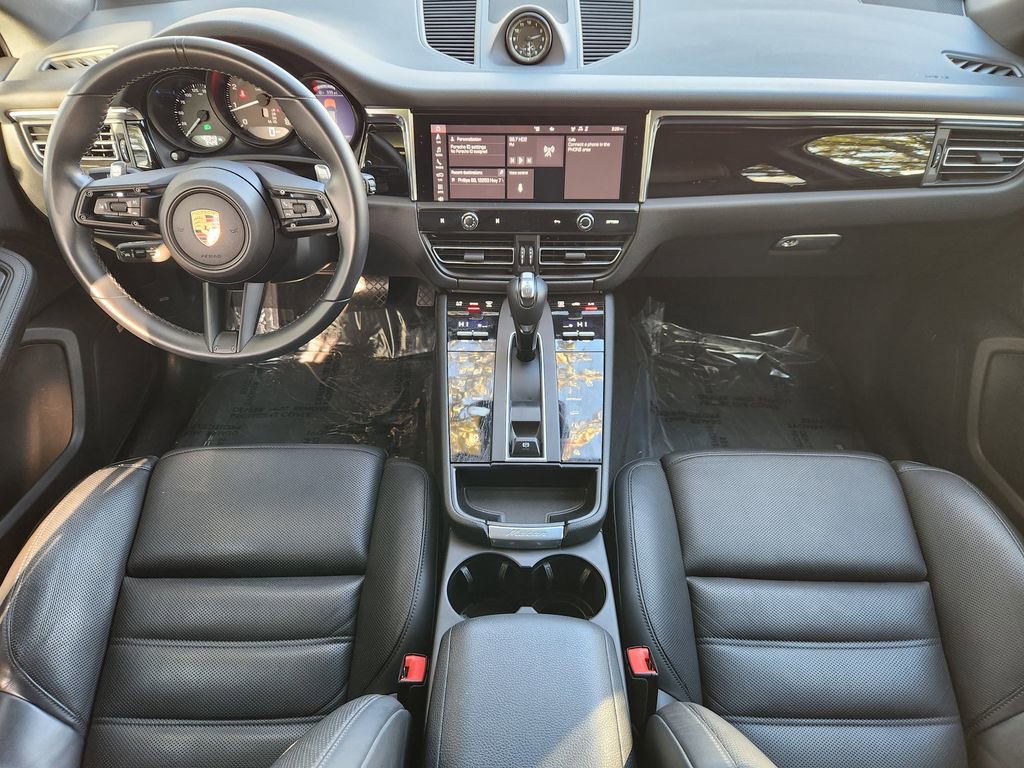 Used 2023 Porsche Macan image 24