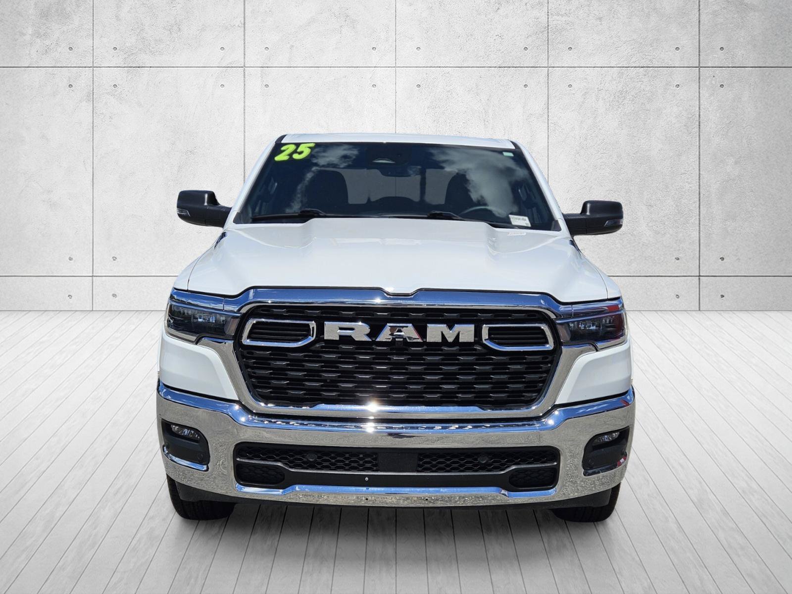 Used 2025 RAM 1500 Big Horn AWD/4WD image 2
