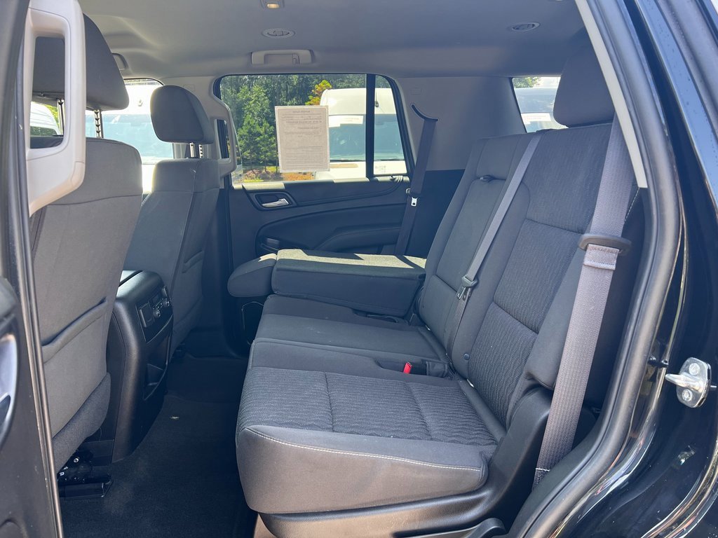 Used 2017 GMC Yukon SLE w/ SLE Value Package image 24