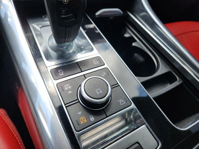 Used 2018 Land Rover Range Rover Sport Supercharged image 32