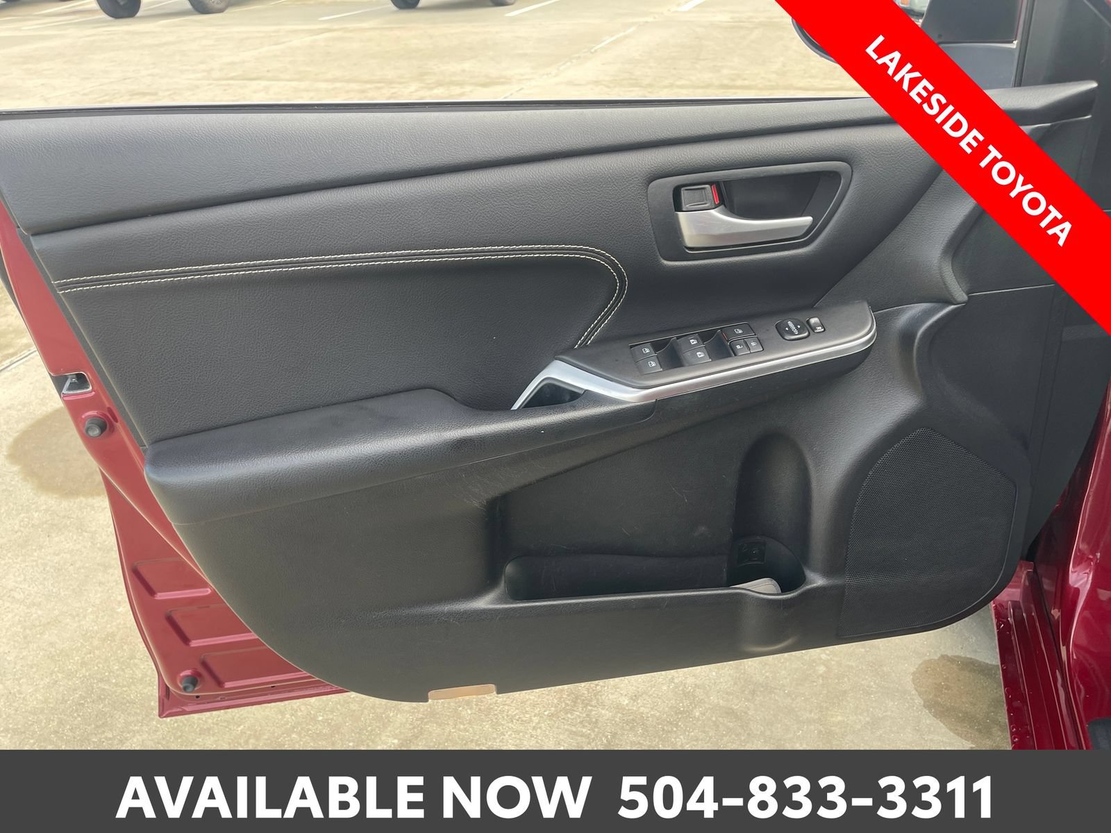 Used 2017 Toyota Camry XLE w/ Moonroof Package FWD image 22