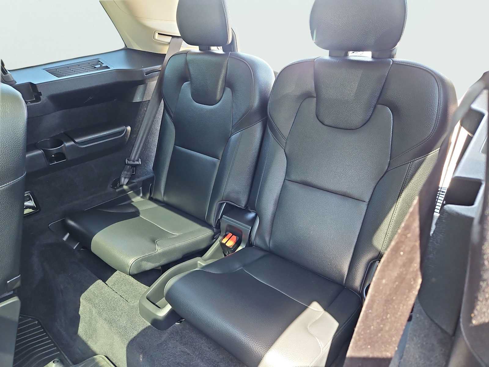 Used 2023 Volvo XC90 B6 Plus w/ Protection Package AWD/4WD image 37
