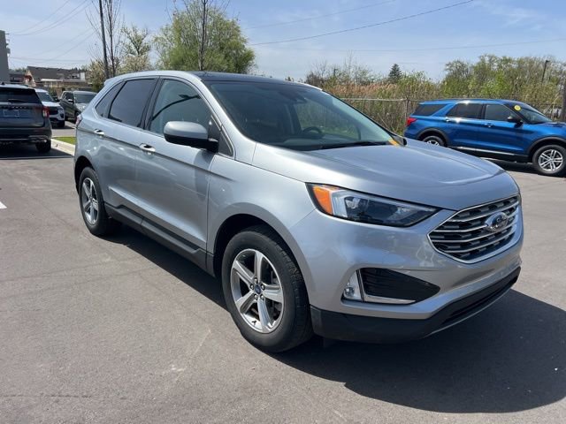 Used 2022 Ford Edge SEL w/ Convenience Package AWD/4WD image 3