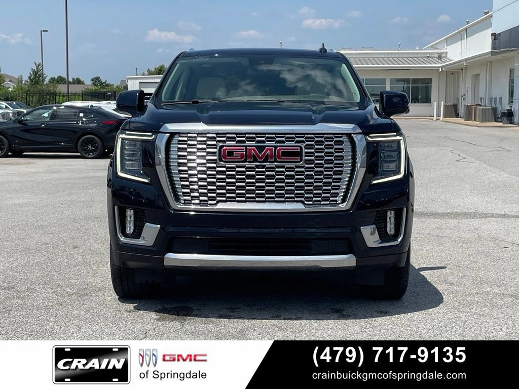Used 2023 GMC Yukon Denali AWD/4WD image 2