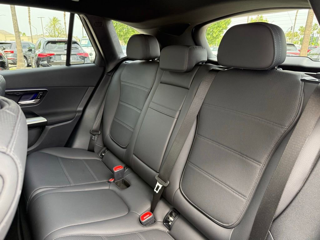 Certified 2026 Mercedes-Benz GLC 300 image 14